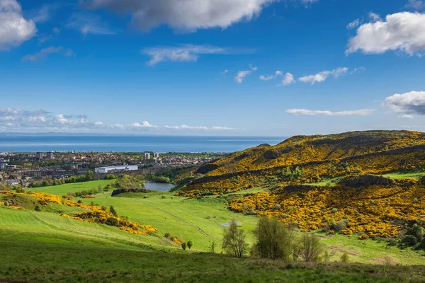 Holyrood Park Lothian Táj Skót Alföld Tavasszal Edinburgh Skócia Egyesült — Stock Fotó