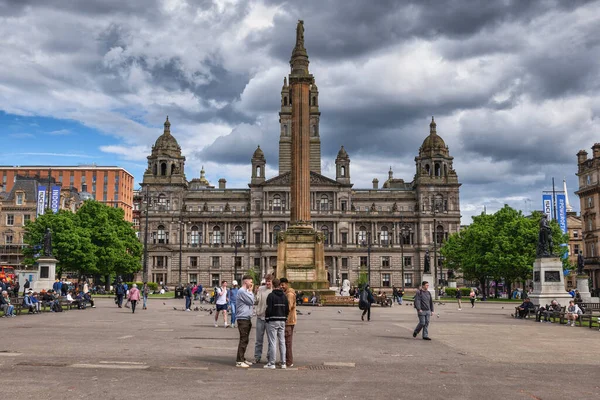 stock image Glasgow, Scotland, UK - May 11, 2023 - The George Square with Glasgow City Chambers and Scott Monument