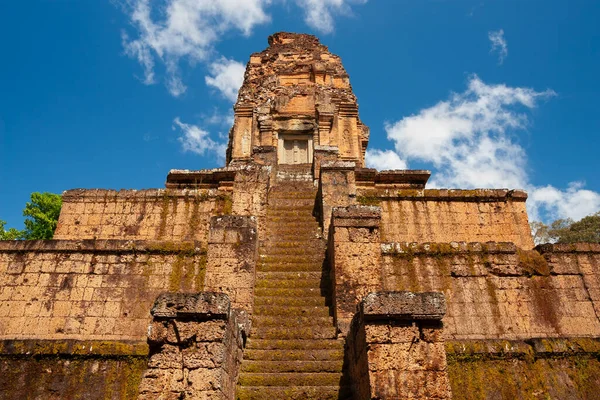Prasat Baksei Chamkrong Antiguo Templo Hindú Pirámide Camboya Dedicado Shiva Imagen de archivo