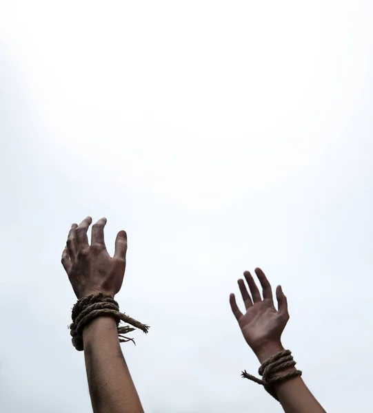Primer Plano Levantar Dedo Cárcel Abuso Derecho Pedir Dios Religión — Foto de Stock