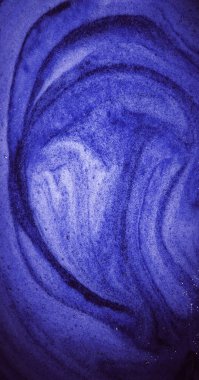 Makro parlak cyan parlak parlak, ıslak, kalın hava yuvarlak, sarmal meyve suyu, reçel sosu leke elementi kavramını kapatın. Sanat tasarımı koyu sulu renk yumuşak spa yağlı jel köpüklü metin alanı üst görünümü