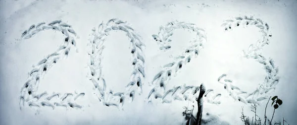 かわいいグランジアーティストの言葉街アスファルト道路雪原の芝生の氷のパーティーは 男性の男の子のフォームタイプのマークの日付の装飾コンセプトを描画します ライン形状子供の女の子脚メリーXmasアイコンEveアートグリーティングカードスタイルデザイン — ストック写真
