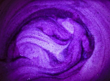 Makro parlak ışık, kalın, ıslak, kalın, sağlıklı hava dairesi, sarmal lekeli içki, yemek konsepti. Eskimiş sanat tasarımı koyu renk sulu yumuşak spa jel sume metin alanı üst görünümü