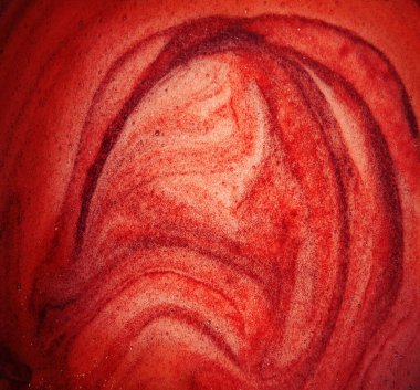 Makro parlak ışık, ıslak, kalın, sağlıklı, kaynamış hava dairesi, spiral lekeli içki, yemek konsepti. Eskimiş sanat tasarımı koyu renk sulu yumuşak spa jel sume metin alanı üst görünümü