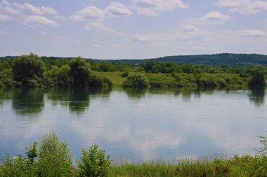 Moldova, Soroca ve Ukrayna arasındaki Dniester Nehri