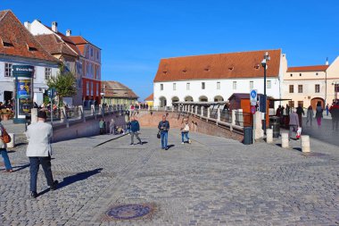 Sibiu, Romanya - 14 Ekim 2023: Küçük Meydan