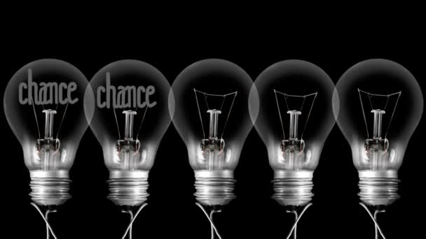 Лампочки Йдуть Від Темного Світлого Текстом Chance Change Волокна Чорному — стокове відео