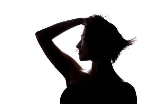 Silhouette Porträt Eines Mädchens Mit Kurzen Haaren Und Erhobenen Händen — Stockfoto
