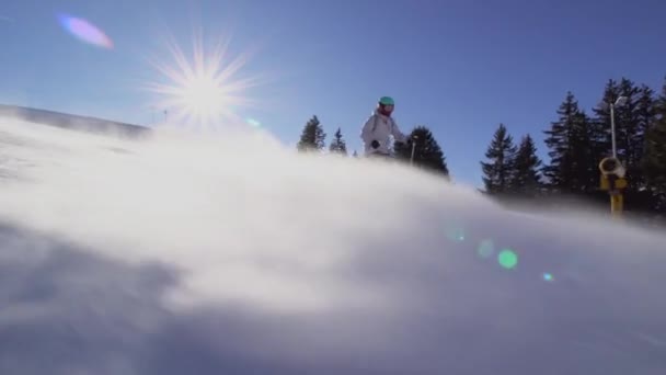 Girl Skier Skiing Slopes Swiss Alps — Vídeo de Stock