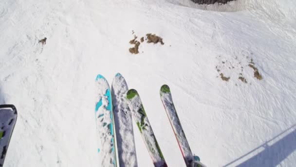 Jezdí Sedačkové Lanovce Pohled Všechny Horské Slalomové Lyže — Stock video