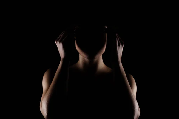 Lado Escuro Iluminado Retrato Beleza Uma Senhora Com Cabelo Curto — Fotografia de Stock