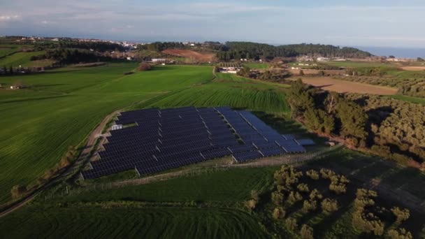 Panneaux Solaires Dans Champ Agricole Vidéo Drone Aérien — Video