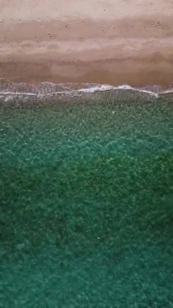 Onde Mare Una Spiaggia Vista Superiore Donw Video Drone Aereo — Video Stock