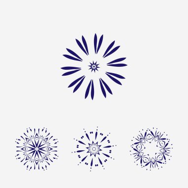 Dört farklı dekoratif kar tanesi seti.