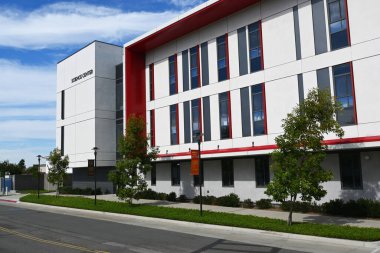 SANTA ANA, CALIFORNIA - 11 NOV 2022: The Science Center Building on the Campus of Santa Ana College.  clipart