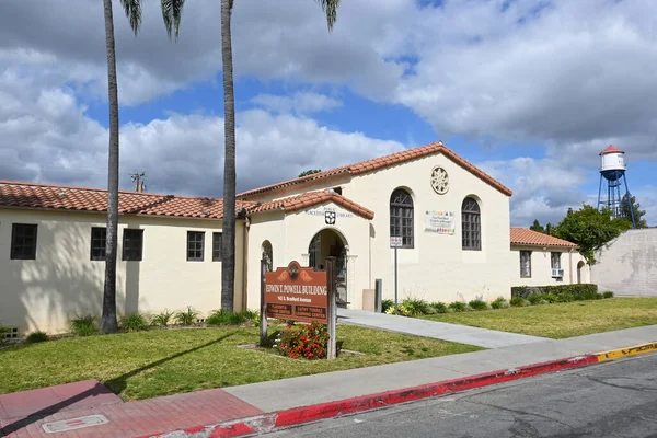 stock image PLACENTIA, CALIFORNIA - 8 MAR 2023: Placentia Library in the Edwin Powell building also housing the Senior Center and Learning Center.