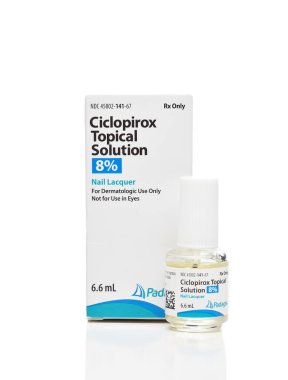 IRVINE, CALIFORNIA - 10 MAR 2023: Ciclopirox Topical Solution, tırnak macunu, Padgis 'ten reçeteli ilaç.