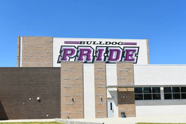 Irivne California Abr 2023 Bulldog Pride Edificio Artes Escénicas Campus — Foto de Stock