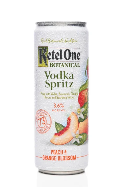 Irivne Kalifornien Maj 20223 Burk Ketel One Botanical Vodka Spritz — Stockfoto