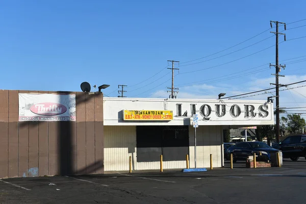 Santa Ana California Dec 2023 Parking Lot Signage Liquor Store — Stock Photo, Image