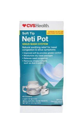 IRVINE, CALIFORNIA - 12 Ocak 2024: A CVS Yumuşak Uç Neti Pot Sinüs Yıkama Sistemi.