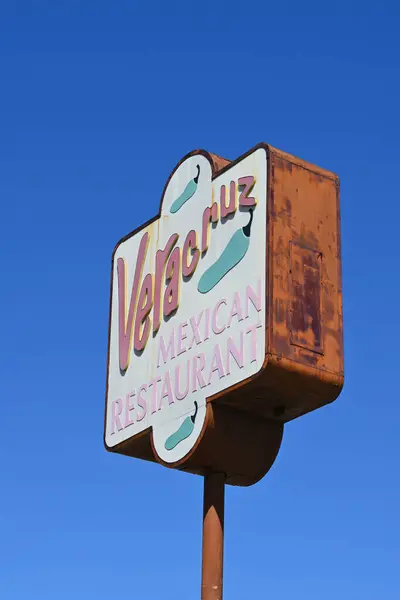 Biały Kalifornia Kwiecień 2024 Meksykański Znak Restauracji Vera Cruz Wiosce Zdjęcia Stockowe bez tantiem