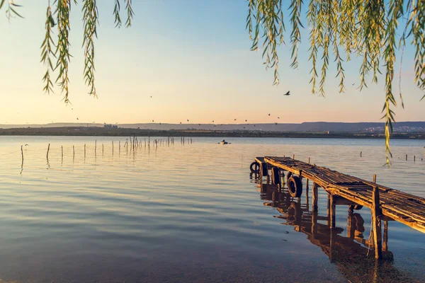 Sunset Sea Lake Old Wooden Pier Romantic Travel Destination Nature — Stok fotoğraf