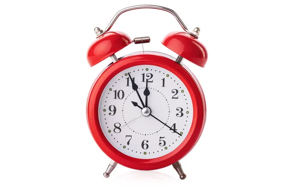 Relógio Alarme Vermelho Isolado Fundo Branco Com Caminho Recorte — Fotografia de Stock