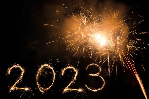 2023 Gelukkig Nieuwjaar Vuurwerk Spandoek Vonken Vuurwerk Sterretjes Zwarte Nachtelijke — Stockfoto