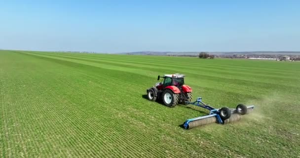 Tractor Roller Tillage Agricultural Field Spring Aerial Video Soil Rolling — Stockvideo