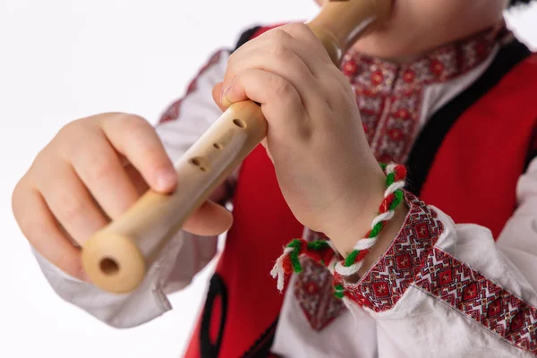 Bulgarisk Pojke Traditionell Etnisk Folkdräkt Martenitsa Och Träflöjt Bulgarien — Stockfoto
