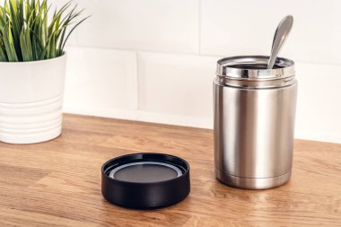 Termos paslanmaz, termo spor ayakkabı, matara şişesi. 