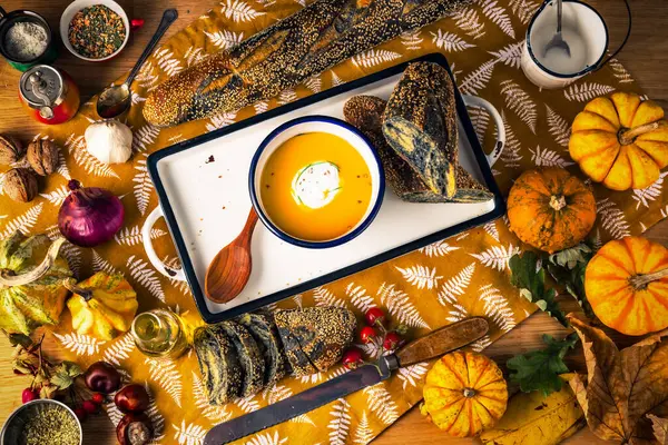 Autumn Healthy Vegetarian Meal Pumpkin Cream Soup Herbs Vegetables Thanksgiving — Stock Photo, Image