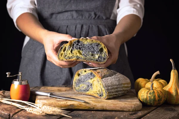 Homemade Sourdough Activated Charcoal Black Bread Pumpkin Turmeric Oven Baked — Stock Photo, Image