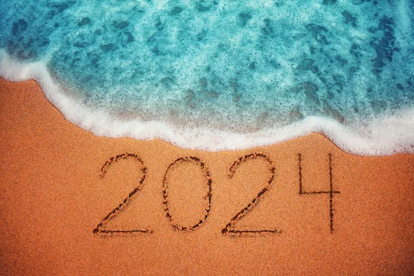 Feliz Ano Novo 2024 Conceito Praia Mar Onda Costa Areia — Fotografia de Stock