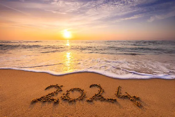 Šťastný Nový Rok 2024 Koncept Nápisy Pláži Písemný Text Mořské — Stock fotografie
