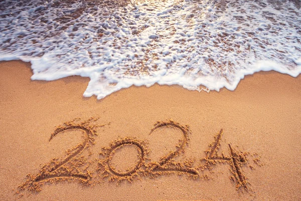2024 Text Hav Sand Och Våg Vid Havet Strand Stockbild