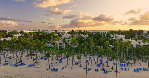 Panoramiczny Widok Morze Luksusowych Tropikalnych Kurortów Plaży Punta Cana Dominikana — Wideo stockowe