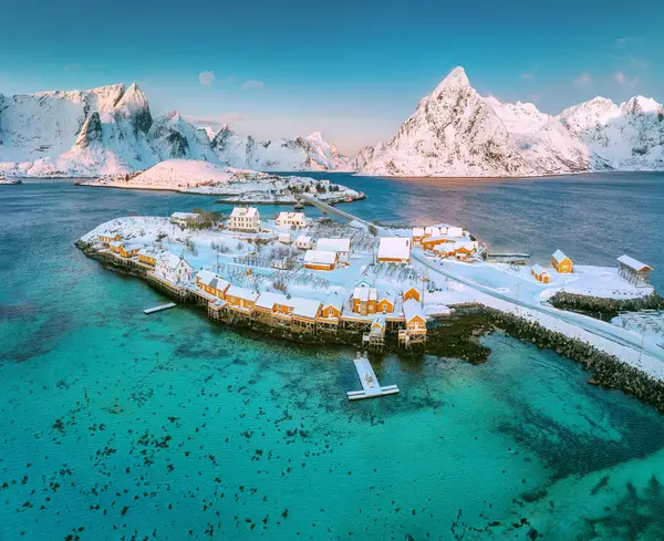 Lofoten Eilanden Prachtige Natuur Zonsopgang Landschap Noorwegen Vissersdorp Met Schilderachtige — Stockfoto