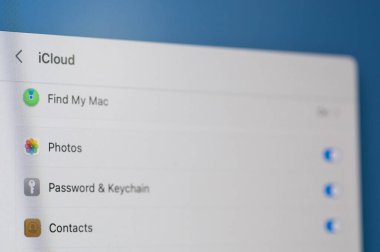 New York, ABD - 23 Ocak 2022: Mac Icloud servisimi Bul