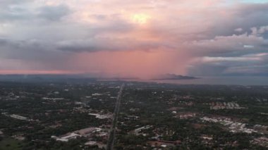 Oyun 'dan Managua' ya giden otoyol insansız hava aracı görüntüsü