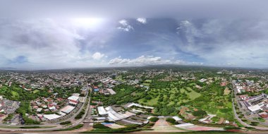 Managua şehrinin 360 Vr panoraması Nikaragua hava aracı görünümü