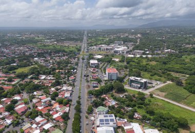 Managua, Nikaragua - 16 Ağustos 2024: Managua kentsel insansız hava aracı manzarası