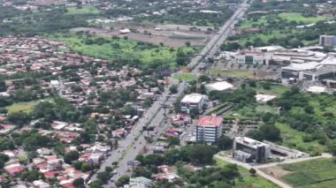 Managua, Nikaragua - 16 Ağustos 2024: Managua kentsel insansız hava aracı manzarası