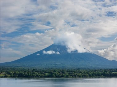 Ometepe Adası 'ndaki volkan Nikaragua hava aracı manzarası 