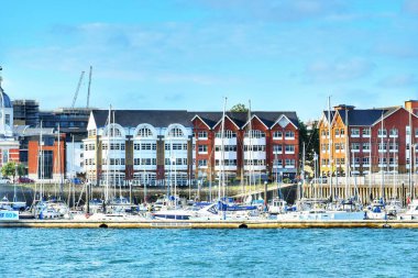 Southampton, Hampshire, İngiltere 'deki marina manzarası.. 
