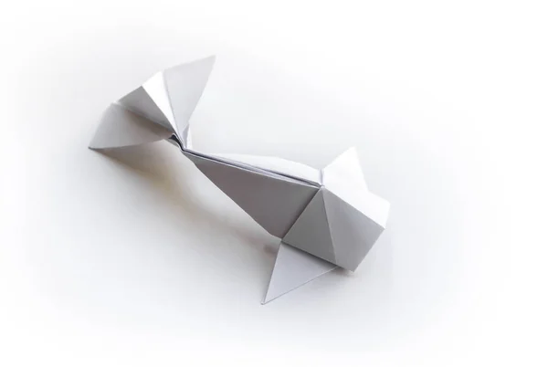 Pappersfisk Origami Isolerad Tom Vit Bakgrund — Stockfoto