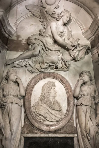 Tomba Del Enrico Nella Basilica Saint Denis Parigi — Foto Stock