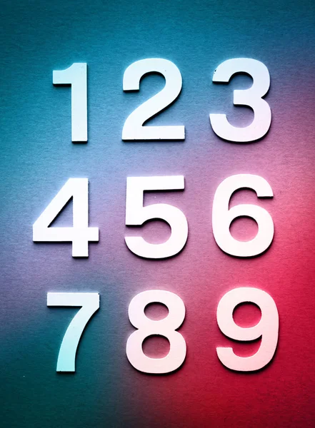 ブラックボード上の1から9までの固数で作られた数学的背景 — ストック写真