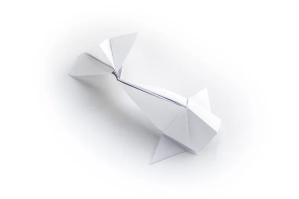 Papier Fisch Origami Isoliert Auf Einem Weißen Hintergrund — Stockfoto